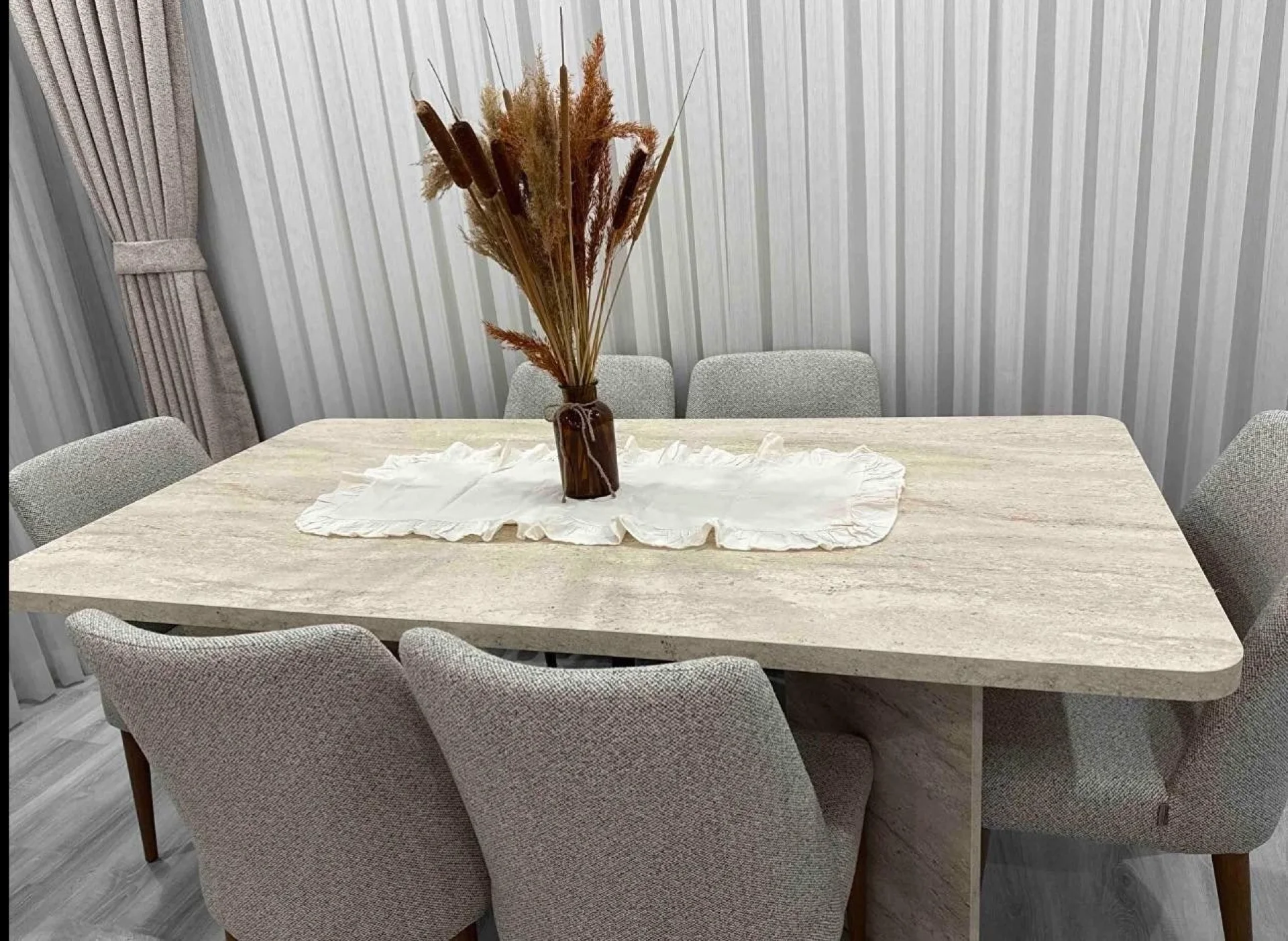 %D0%95%D0%BB%D0%B5%D0%B3%D0%B0%D0%BD%D1%82%D0%BD%D0%B0+%D1%82%D1%80%D0%B0%D0%BF%D0%B5%D0%B7%D0%BD%D0%B0+%D0%BC%D0%B0%D1%81%D0%B0+90%2A180+%D1%81%D0%BC.+%22Lotus%22+%D0%A2%D1%80%D0%B0%D0%B2%D0%B5%D1%80%D1%82%D0%B8%D0%BD