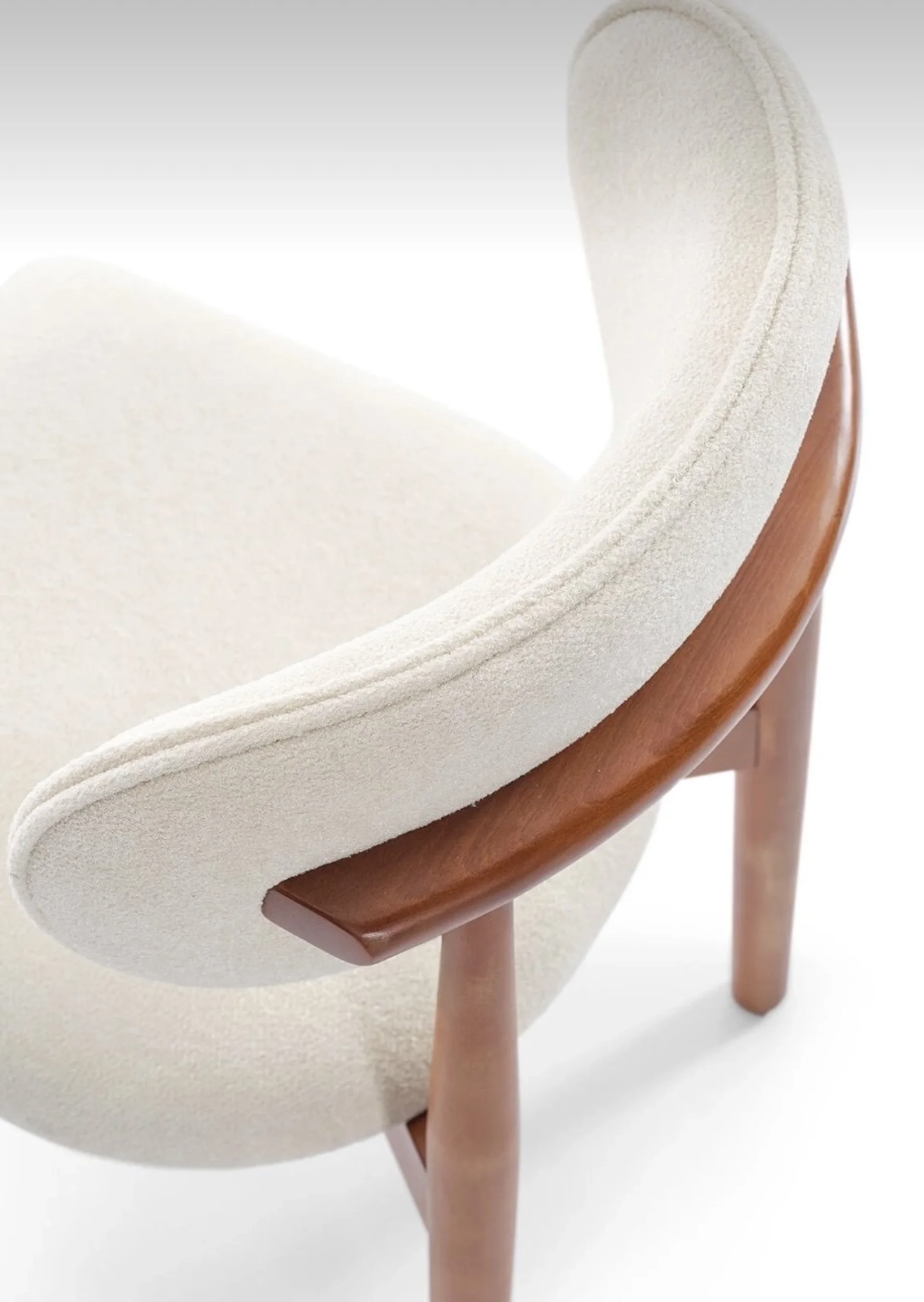 %D0%9B%D1%83%D0%BA%D1%81%D0%BE%D0%B7%D0%B5%D0%BD+%D1%82%D1%80%D0%B0%D0%BF%D0%B5%D0%B7%D0%B5%D0%BD+%D1%81%D1%82%D0%BE%D0%BB+%D0%BE%D1%82+%D0%B1%D1%83%D0%BA%D0%BB%D0%B5+%D0%BF%D0%BB%D0%B0%D1%82+%22Polo%22+%D0%9A%D1%80%D0%B5%D0%BC%2F%D0%94%D1%8A%D1%80%D0%B2%D0%BE