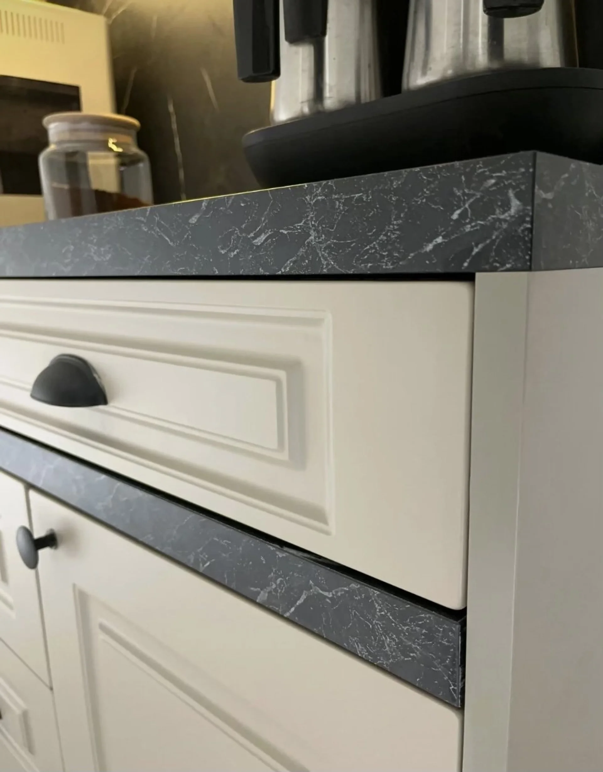 %D0%9A%D1%8A%D1%82+%D0%B7%D0%B0+%D0%BA%D0%B0%D1%84%D0%B5%2F+%D0%9C%D0%BE%D0%B4%D1%83%D0%BB+%D0%B7%D0%B0+%D0%BA%D1%83%D1%85%D0%BD%D1%8F+%D1%81+%D0%9B%D0%95%D0%94+%D0%BE%D1%81%D0%B2%D0%B5%D1%82%D0%BB%D0%B5%D0%BD%D0%B8%D0%B5+%D0%B8+%D0%B8%D0%B7%D1%82%D0%B5%D0%B3%D0%BB%D1%8F%D1%89%D0%B0+%D1%81%D0%B5+%D0%BC%D0%B0%D1%81%D0%B0+100%25+%D0%9C%D0%94%D0%A4+200%D1%8545%D1%85200+%D1%81%D0%BC.+%22DeluxeLiving%22+%D0%A6%D0%B2%D1%8F%D1%82+%D1%81%D0%B8%D0%B2+%2F+%D1%87%D0%B5%D1%80%D0%B5%D0%BD+%2F+%D0%BA%D0%B0%D1%80%D0%B0%D0%BC%D0%B5%D0%BB