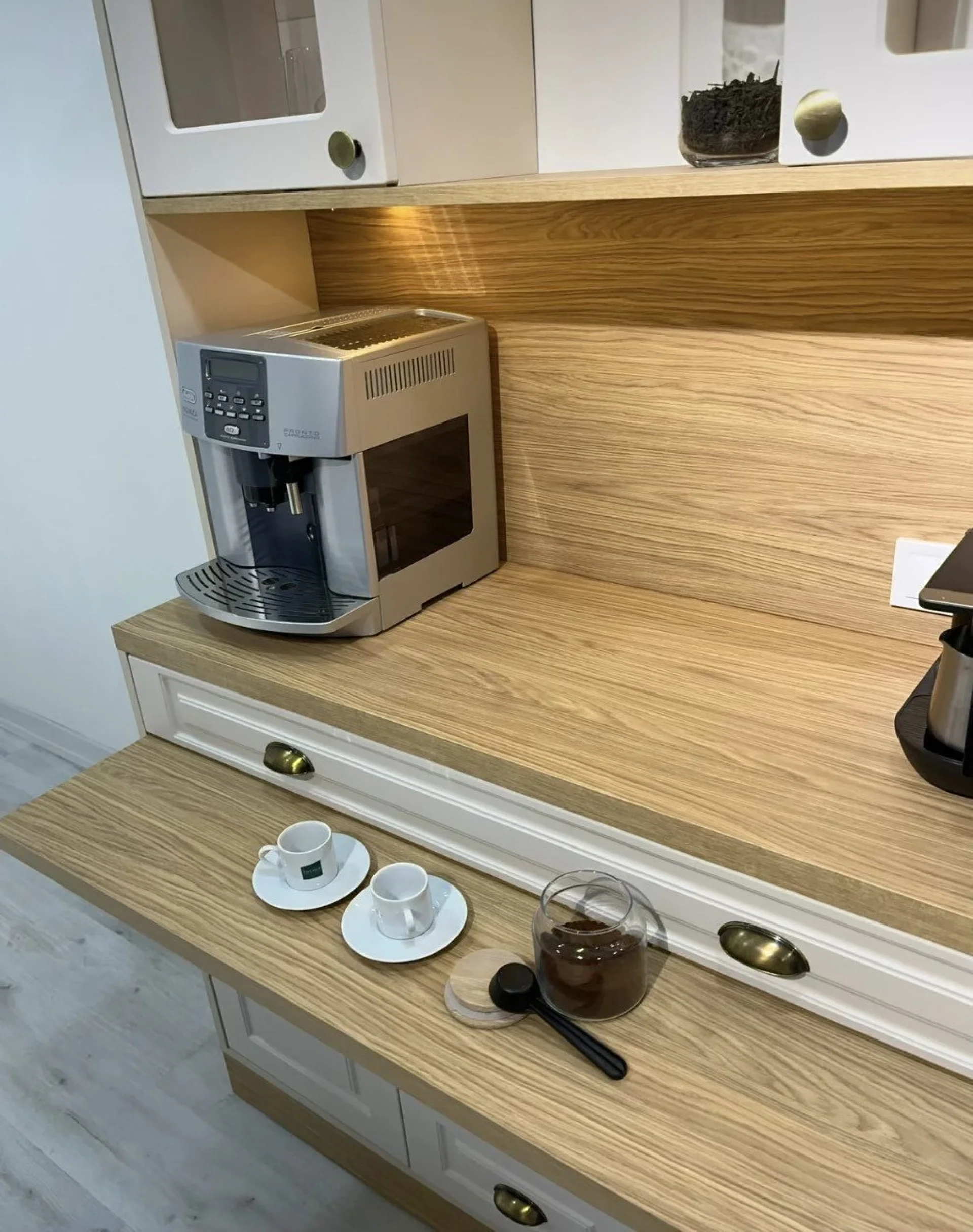 %D0%9A%D1%8A%D1%82+%D0%B7%D0%B0+%D0%BA%D0%B0%D1%84%D0%B5%2F+%D0%9C%D0%BE%D0%B4%D1%83%D0%BB+%D0%B7%D0%B0+%D0%BA%D1%83%D1%85%D0%BD%D1%8F+%D1%81+%D0%9B%D0%95%D0%94+%D0%BE%D1%81%D0%B2%D0%B5%D1%82%D0%BB%D0%B5%D0%BD%D0%B8%D0%B5+%D0%B8+%D0%B8%D0%B7%D1%82%D0%B5%D0%B3%D0%BB%D1%8F%D1%89%D0%B0+%D1%81%D0%B5+%D0%BC%D0%B0%D1%81%D0%B0+100%25+%D0%9C%D0%94%D0%A4+200%D1%8545%D1%85200+%D1%81%D0%BC.+%22DeluxeLiving%22+%D0%A6%D0%B2%D1%8F%D1%82+%D0%BD%D0%BE%D1%80%D0%BA%D0%B0+%2F+%D0%B4%D1%8A%D0%B1+%2F+%D1%81%D0%BB%D0%BE%D0%BD%D0%BE%D0%B2%D0%B0+%D0%BA%D0%BE%D1%81%D1%82