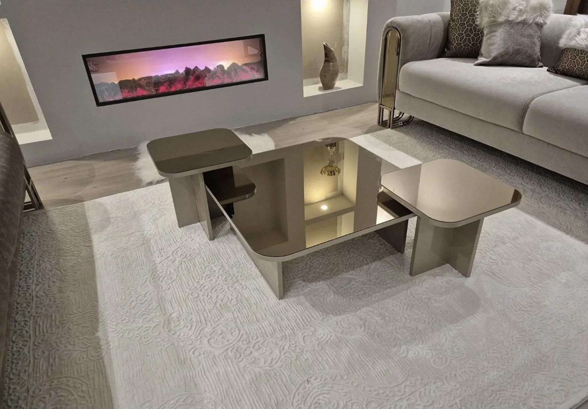 %D0%9C%D0%BE%D0%B4%D0%B5%D1%80%D0%BD%D0%B0+%D1%85%D0%BE%D0%BB%D0%BD%D0%B0+%D0%BC%D0%B0%D1%81%D0%B0+%D0%BE%D1%82+3+%D1%87%D0%B0%D1%81%D1%82%D0%B8+%D1%81%D1%8A%D1%81+%D1%81%D1%82%D1%8A%D0%BA%D0%BB%D0%B5%D0%BD%2F%D0%BE%D0%B3%D0%BB%D0%B5%D0%B4%D0%B0%D0%BB%D0%B5%D0%BD+%D0%BF%D0%BB%D0%BE%D1%82+%22ModaHome%22+%D0%91%D0%B5%D0%B6%2F%D0%91%D1%80%D0%BE%D0%BD%D0%B7%D0%BE%D0%B2%D0%BE+%D0%BE%D0%B3%D0%BB%D0%B5%D0%B4%D0%B0%D0%BB%D0%BE+100%25+MDF