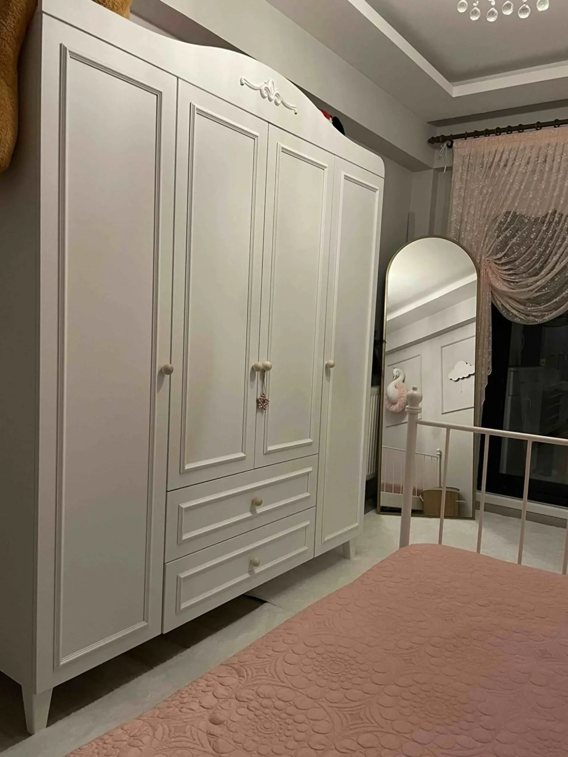 %D0%9C%D0%BE%D0%B4%D0%B5%D1%80%D0%B5%D0%BD+%D1%87%D0%B5%D1%82%D0%B8%D1%80%D0%B8%D0%BA%D1%80%D0%B8%D0%BB%D0%B5%D0%BD+%D0%B3%D0%B0%D1%80%D0%B4%D0%B5%D1%80%D0%BE%D0%B1+%D1%81+%D0%B4%D0%B5%D0%BA%D0%BE%D1%80%D0%B0%D1%82%D0%B8%D0%B2%D0%BD%D0%B8+%D0%B5%D0%BB%D0%B5%D0%BC%D0%B5%D0%BD%D1%82%D0%B8+203%D1%85173%D1%81%D0%BC.+%22Romantic%22+100%25+%D0%9C%D0%94%D0%A4